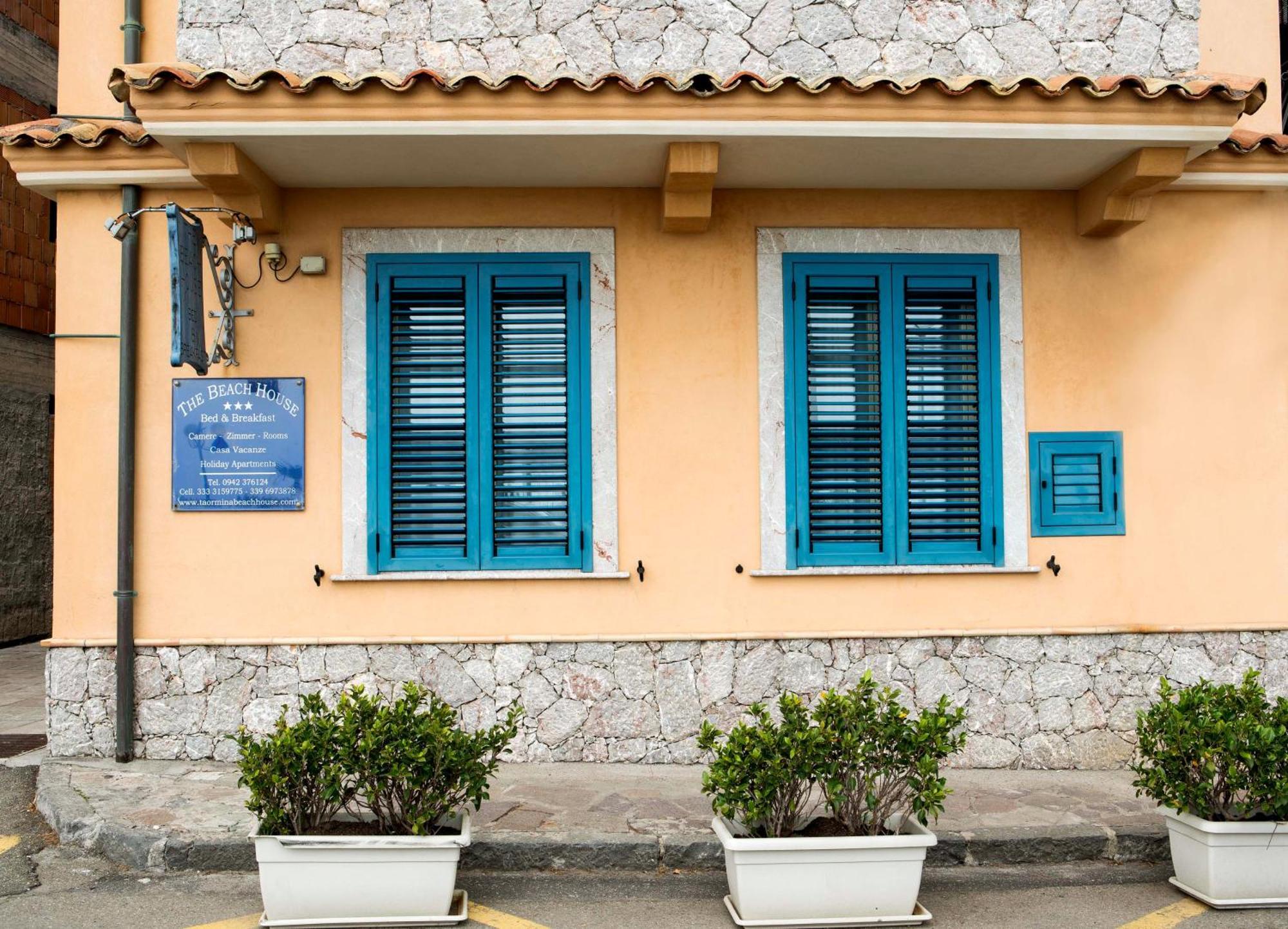 Taormina Beach House Маццео Екстер'єр фото