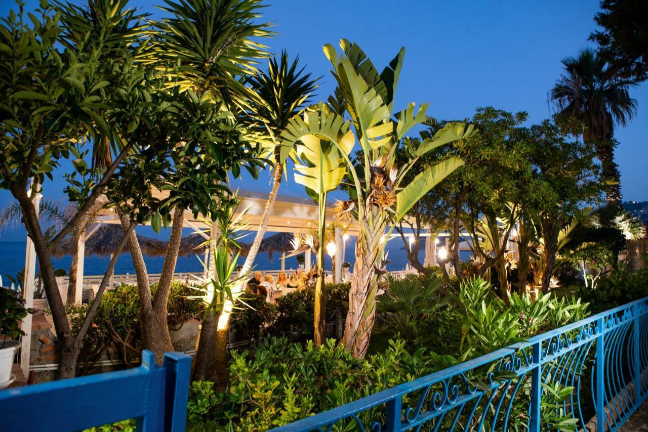 Taormina Beach House Маццео Екстер'єр фото